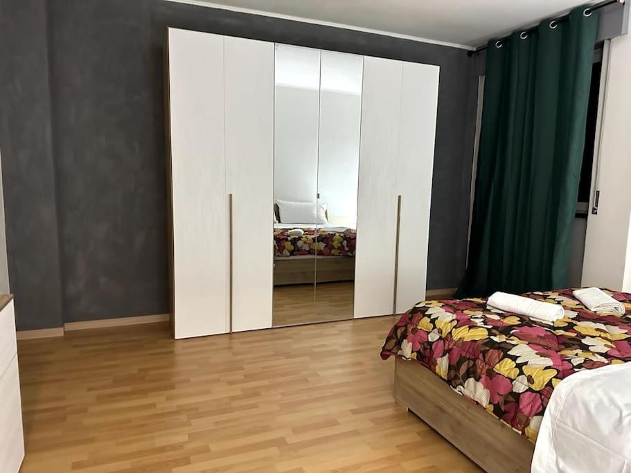 Leone D'Oro - Full Apartment Mestre Exterior foto